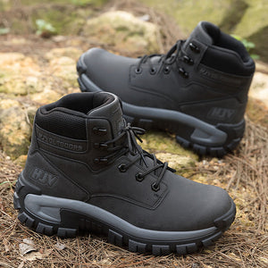 Discover the Ultimate Hiking Experience with Our High-top Hiking Boots