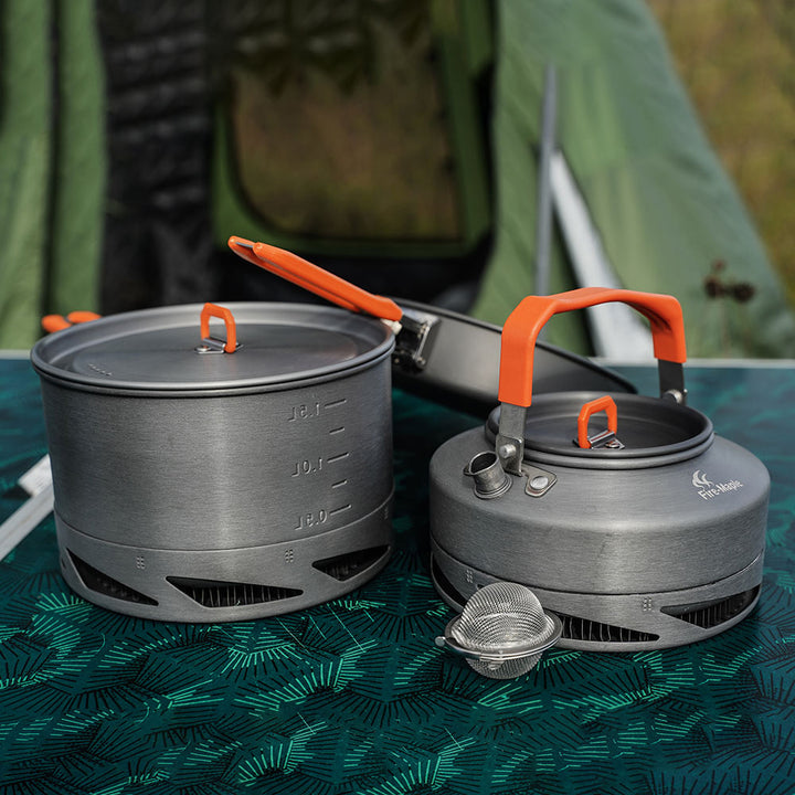 Outdoor Portable Camping Cookware and Picnic Heat-Resistant Set