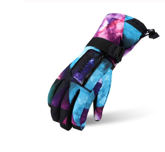 Insulated Ski Gloves for Winter Sports and Cold Weather