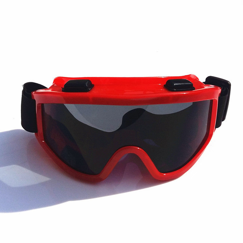 Impact-Resistant Ski Goggles with Dust Protection and Eye Mask Design