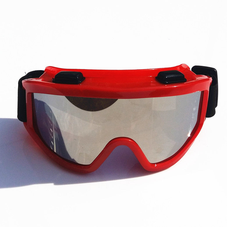 Impact-Resistant Ski Goggles with Dust Protection and Eye Mask Design